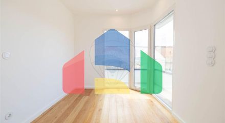 Residential - Single Family Home - T5 - Pontinha e Famões, Odivelas - PT Residential - Single Family Home - T5 - Pontinha e Famões, Odivelas - PT