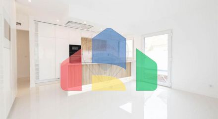 Residential - Single Family Home - T5 - Pontinha e Famões, Odivelas - PT