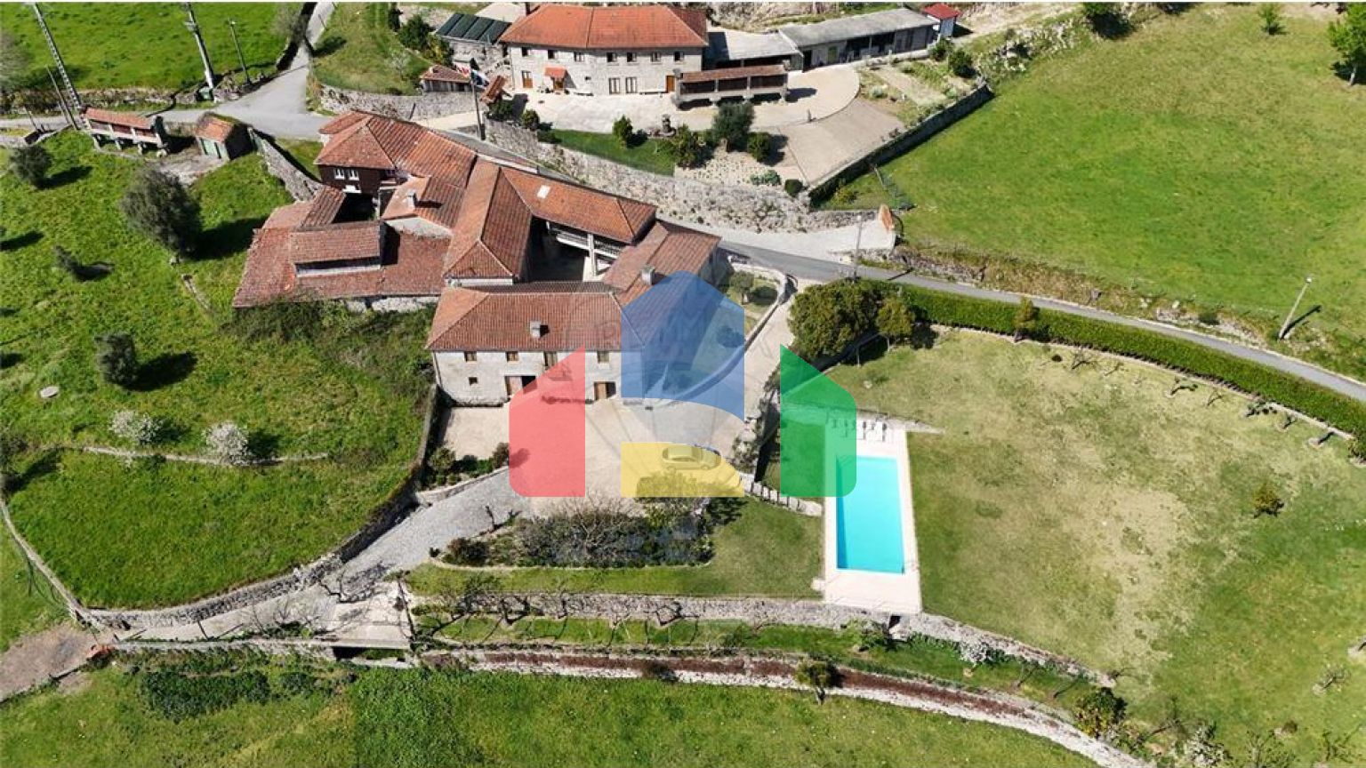 Residential - Single Family Home - T3 - Mosteiro, Vieira do Minho - PT