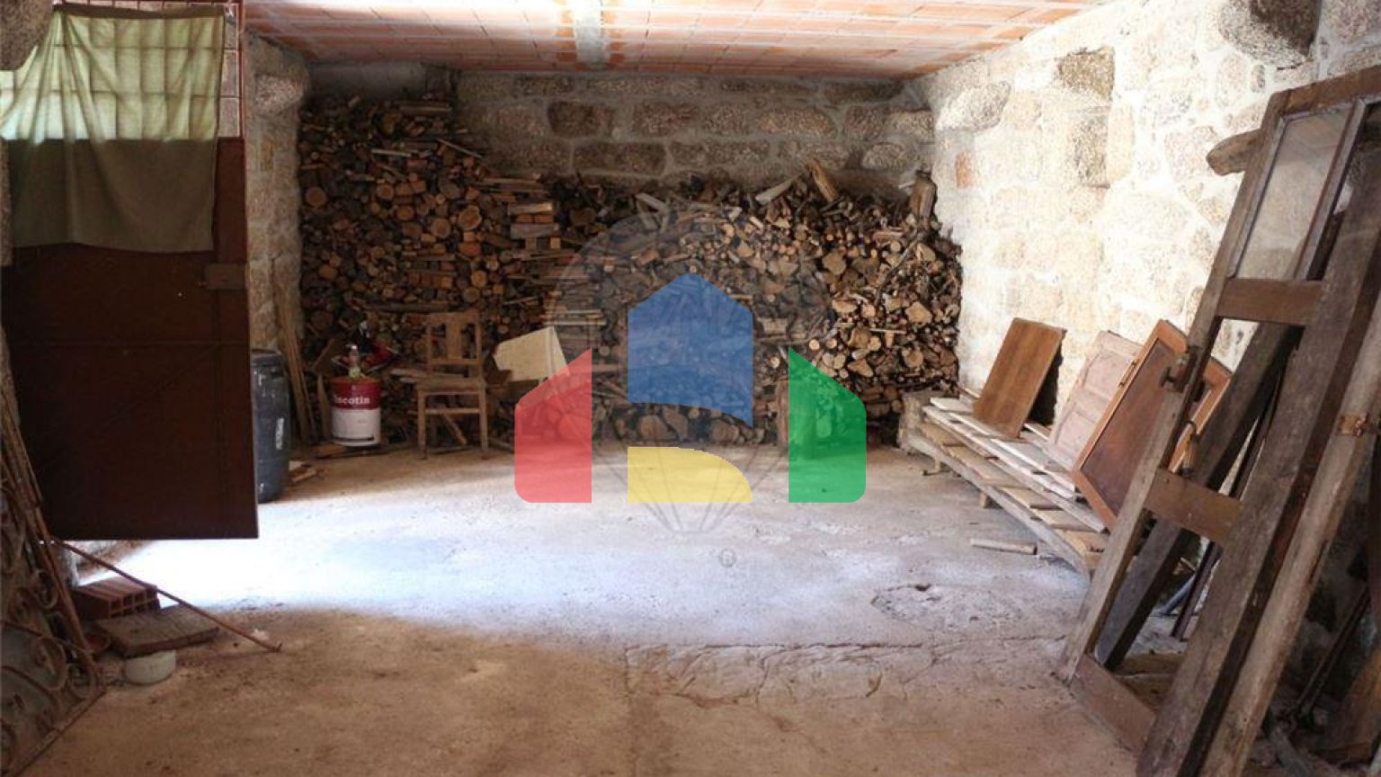 Residential - Single Family Home - T3 - Mosteiro, Vieira do Minho - PT