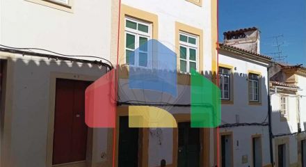 Residential - Single Family Home - T3 - Sé e São Lourenço, Portalegre - PT