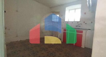 Residential - Single Family Home - T3 - Sé e São Lourenço, Portalegre - PT