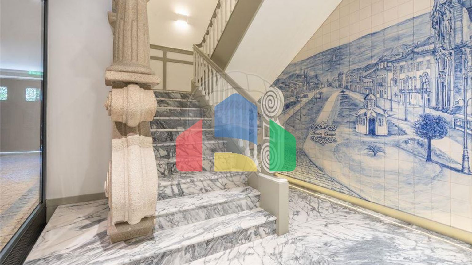 Residential - Condo/Apartment - T2 - Braga (São José de São Lázaro e São João do Souto), Braga - PT