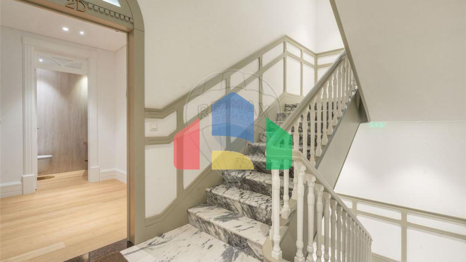 Residential - Condo/Apartment - T2 - Braga (São José de São Lázaro e São João do Souto), Braga - PT