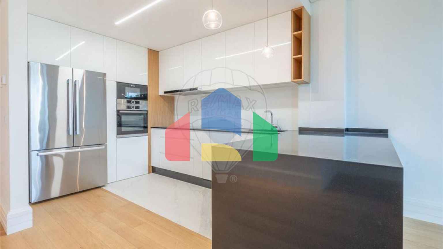 Residential - Condo/Apartment - T2 - Braga (São José de São Lázaro e São João do Souto), Braga - PT