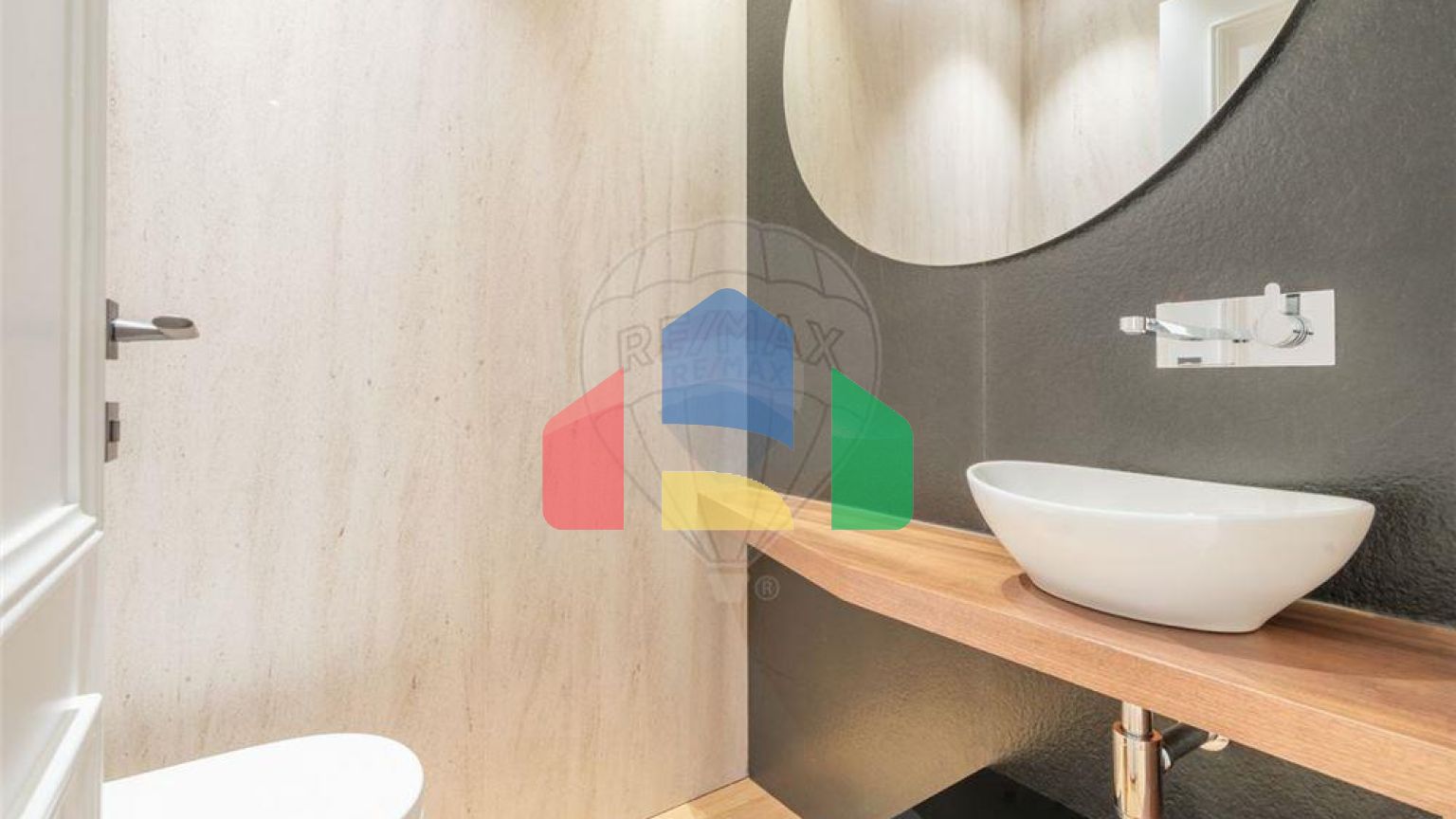 Residential - Condo/Apartment - T2 - Braga (São José de São Lázaro e São João do Souto), Braga - PT