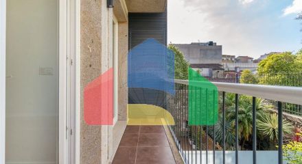 Residential - Condo/Apartment - T2 - Braga (São José de São Lázaro e São João do Souto), Braga - PT
