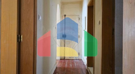 Residential - Condo/Apartment - T2 - Penha de Franca, Lisbon - PT