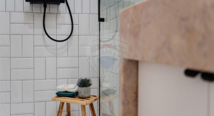 Residential - Condo/Apartment - T2 - Penha de Franca, Lisbon - PT