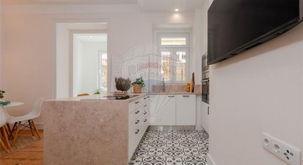 Residential - Condo/Apartment - T2 - Penha de Franca, Lisbon - PT