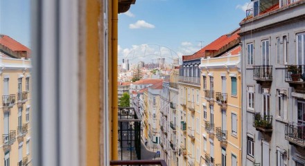 Residential - Condo/Apartment - T2 - Penha de Franca, Lisbon - PT