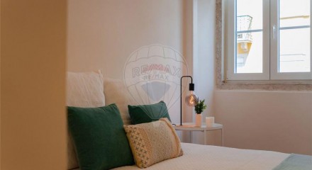 Residential - Condo/Apartment - T2 - Penha de Franca, Lisbon - PT