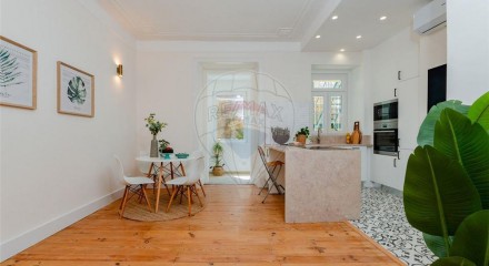 Residential - Condo/Apartment - T2 - Penha de Franca, Lisbon - PT