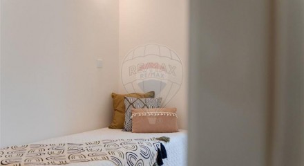 Residential - Condo/Apartment - T2 - Penha de Franca, Lisbon - PT