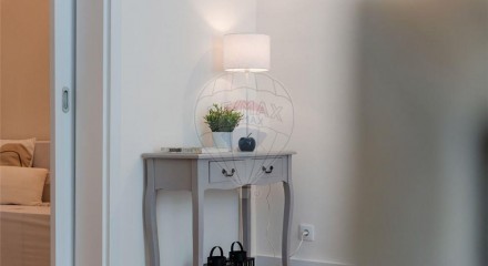 Residential - Condo/Apartment - T2 - Penha de Franca, Lisbon - PT