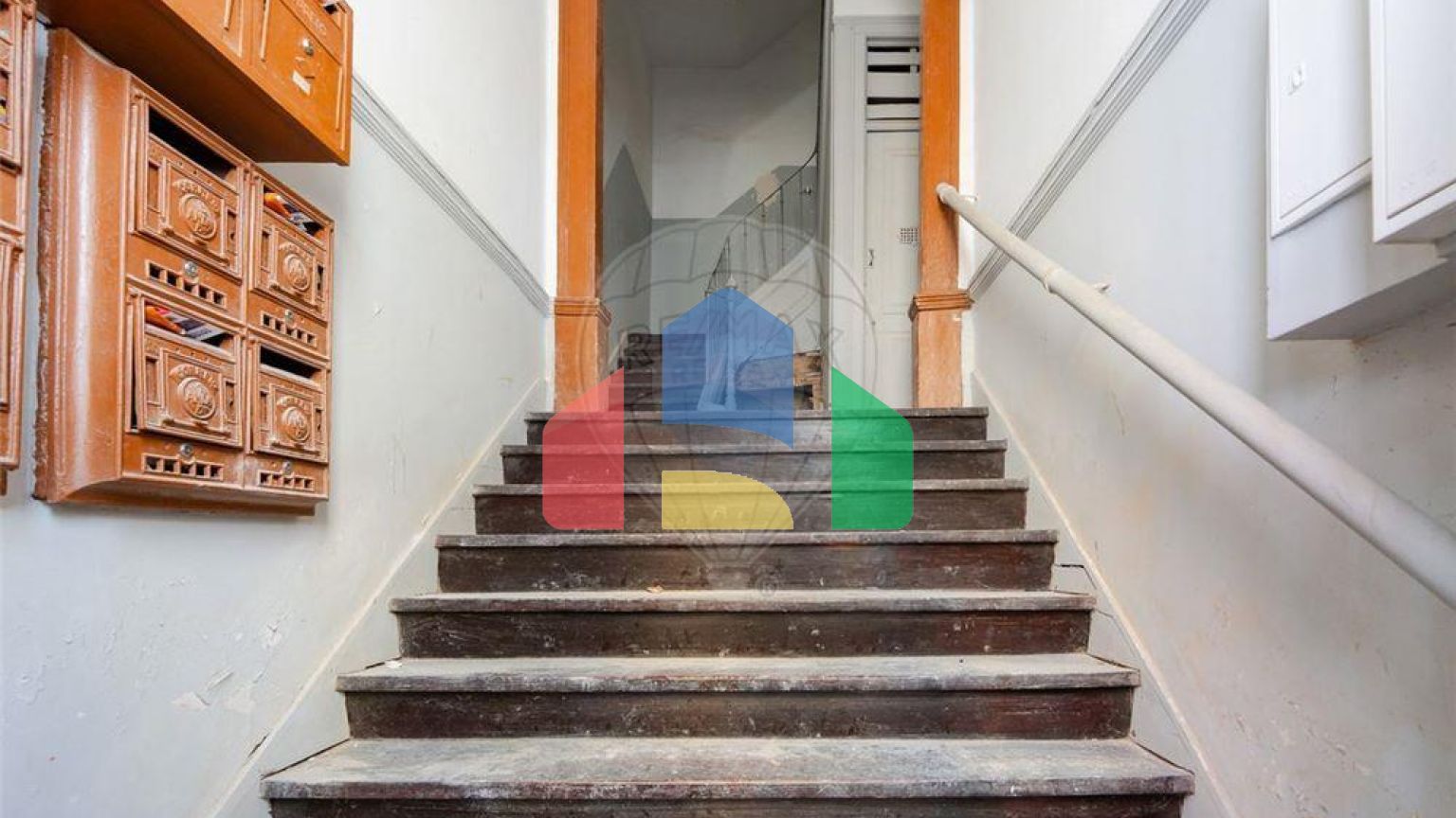 Residential - Condo/Apartment - T2 - Penha de Franca, Lisbon - PT