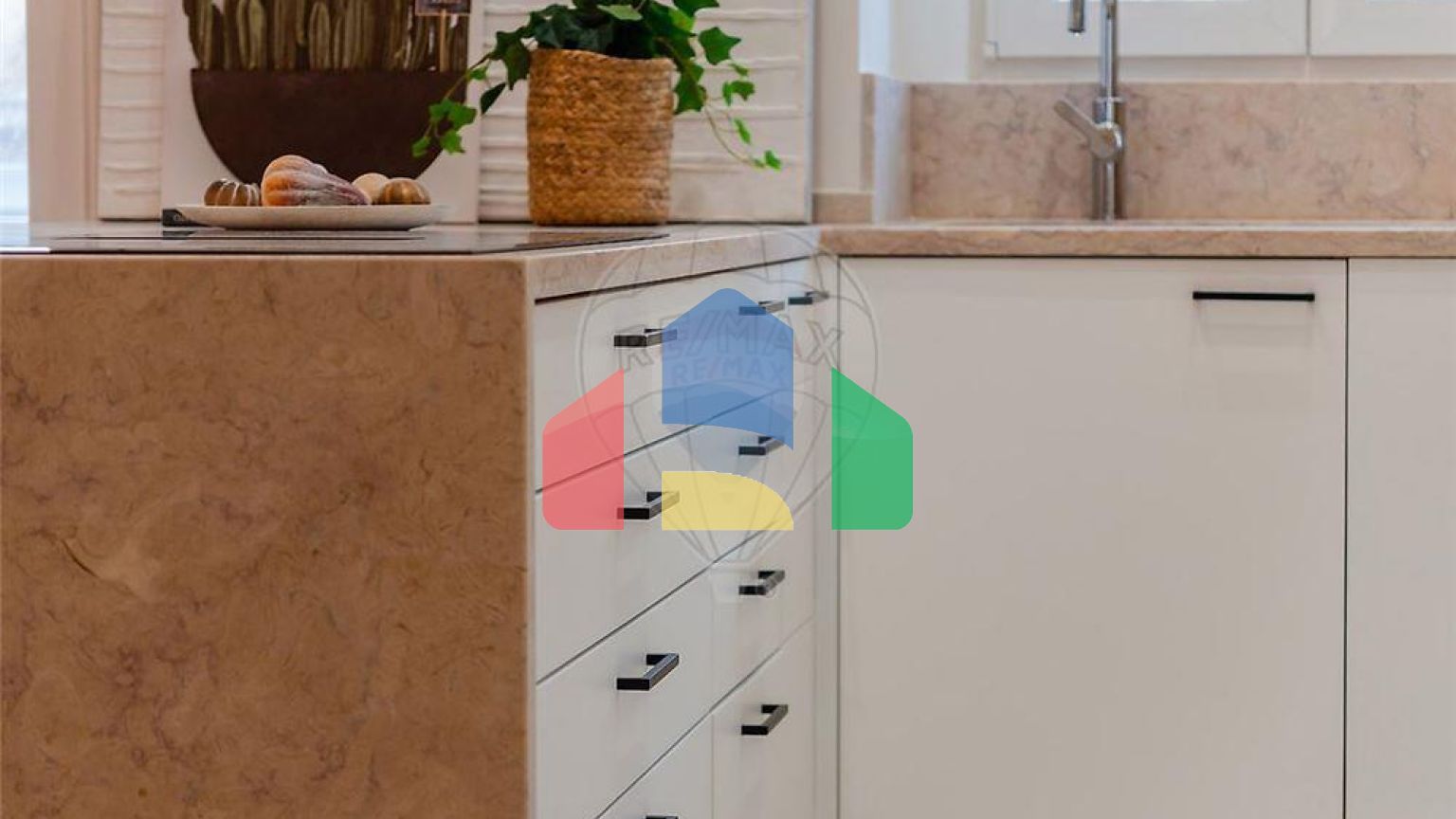 Residential - Condo/Apartment - T2 - Penha de Franca, Lisbon - PT