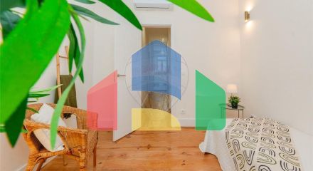 Residential - Condo/Apartment - T2 - Penha de Franca, Lisbon - PT