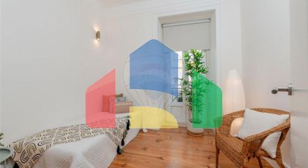 Residential - Condo/Apartment - T2 - Penha de Franca, Lisbon - PT