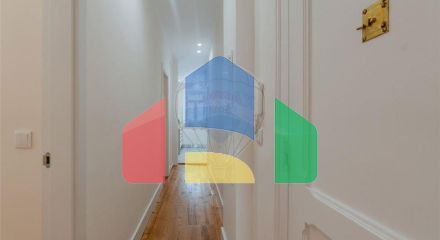 Residential - Condo/Apartment - T2 - Penha de Franca, Lisbon - PT