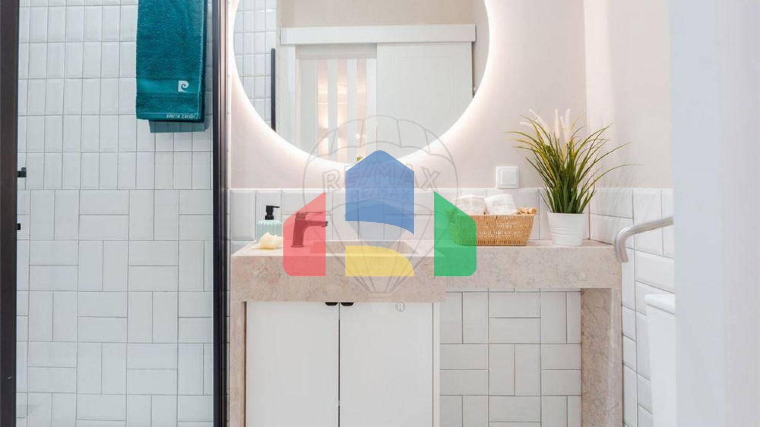 Residential - Condo/Apartment - T2 - Penha de Franca, Lisbon - PT