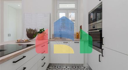 Residential - Condo/Apartment - T2 - Penha de Franca, Lisbon - PT