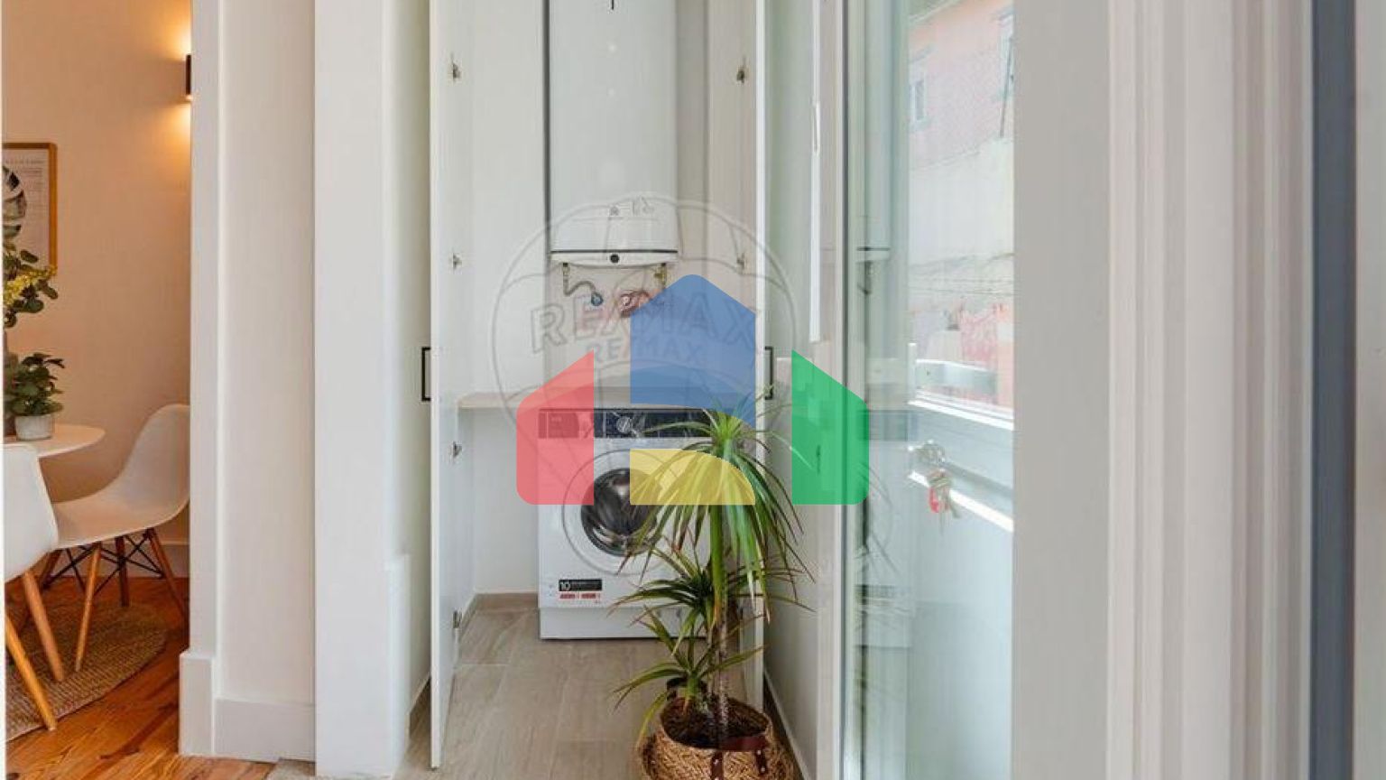 Residential - Condo/Apartment - T2 - Penha de Franca, Lisbon - PT