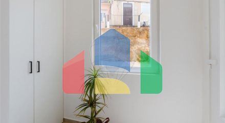 Residential - Condo/Apartment - T2 - Penha de Franca, Lisbon - PT