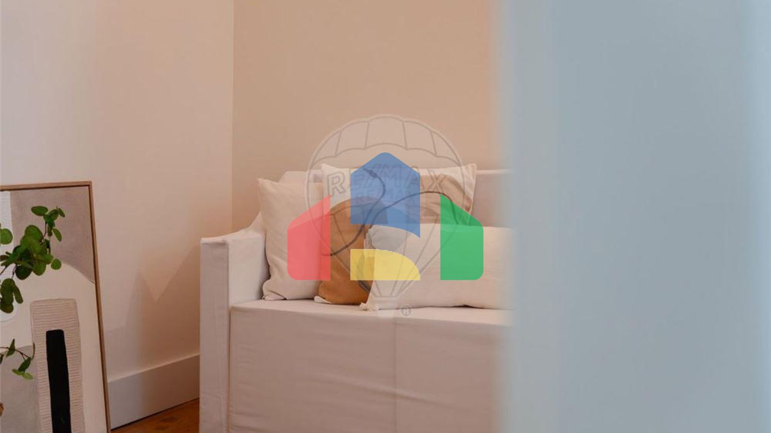 Residential - Condo/Apartment - T2 - Penha de Franca, Lisbon - PT