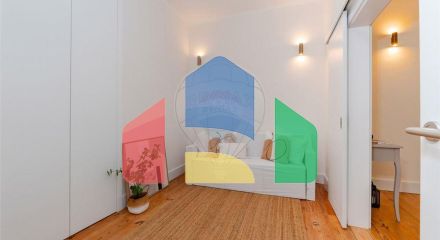 Residential - Condo/Apartment - T2 - Penha de Franca, Lisbon - PT