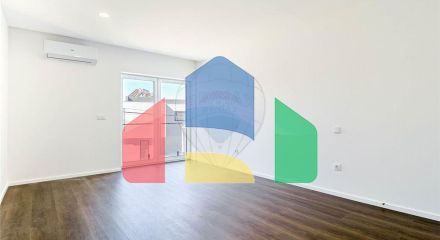 Residential - Single Family Home - T3 - Vila Cha, Vila do Conde - PT