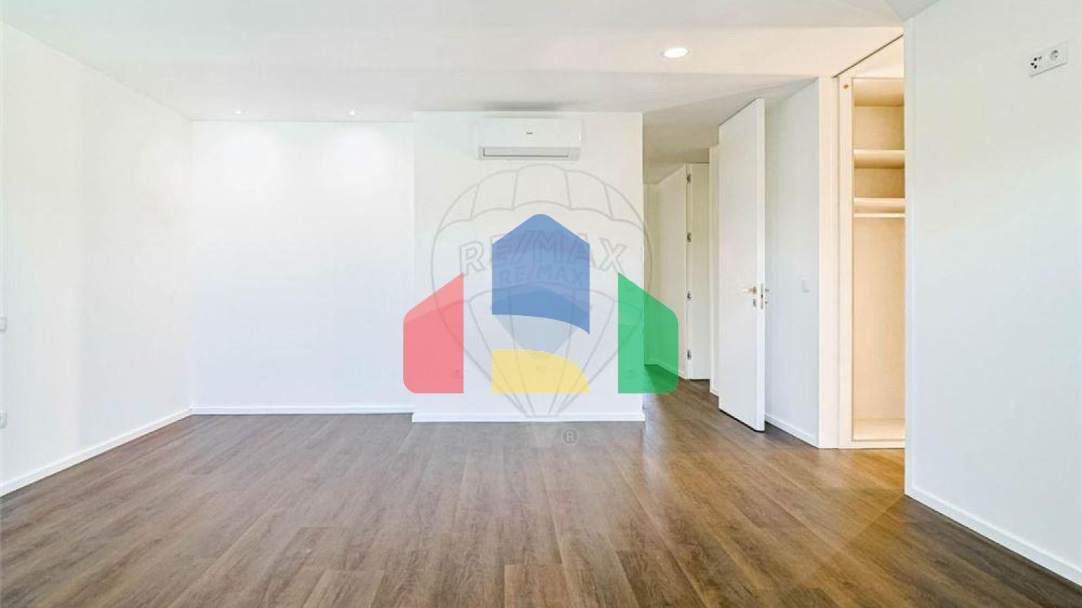 Residential - Single Family Home - T3 - Vila Cha, Vila do Conde - PT