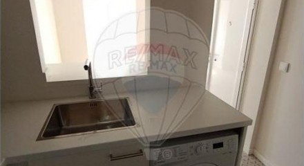 Residential - Condo/Apartment - T1 - Misericórdia, Lisbon - PT