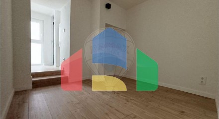 Residential - Condo/Apartment - T1 - Misericórdia, Lisbon - PT