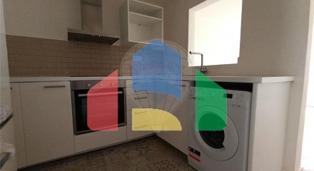 Residential - Condo/Apartment - T1 - Misericórdia, Lisbon - PT