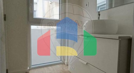 Residential - Condo/Apartment - T1 - Misericórdia, Lisbon - PT