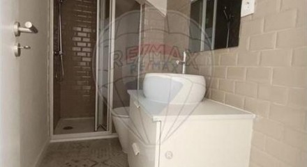 Residential - Condo/Apartment - T2 - Misericórdia, Lisbon - PT