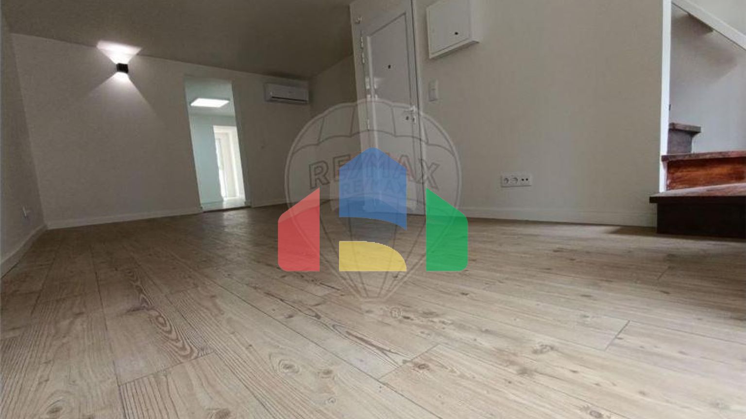 Residential - Condo/Apartment - T2 - Misericórdia, Lisbon - PT