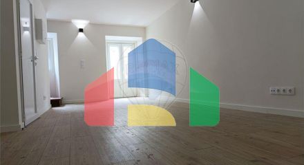Residential - Condo/Apartment - T2 - Misericórdia, Lisbon - PT