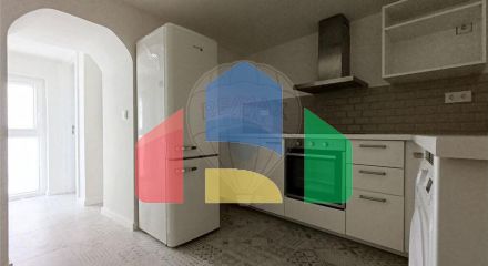 Residential - Condo/Apartment - T2 - Misericórdia, Lisbon - PT
