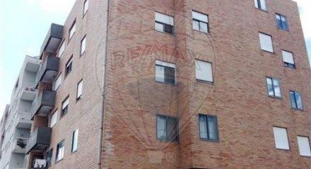 Residential - Condo/Apartment - T3 - Valongo, Valongo - PT