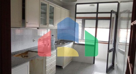 Residential - Condo/Apartment - T3 - Valongo, Valongo - PT