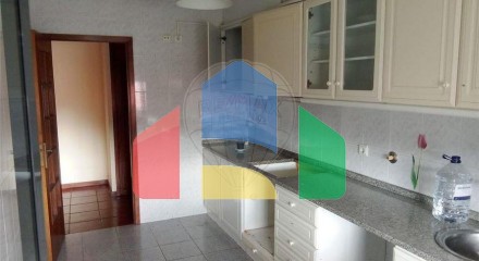 Residential - Condo/Apartment - T3 - Valongo, Valongo - PT