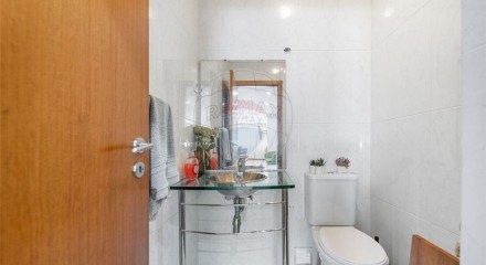 Residential - Condo/Apartment - T4 - Costa, Guimaraes - PT