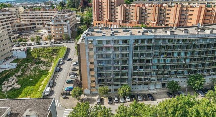Residential - Condo/Apartment - T4 - Costa, Guimaraes - PT