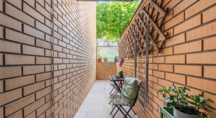 Residential - Condo/Apartment - T4 - Costa, Guimaraes - PT