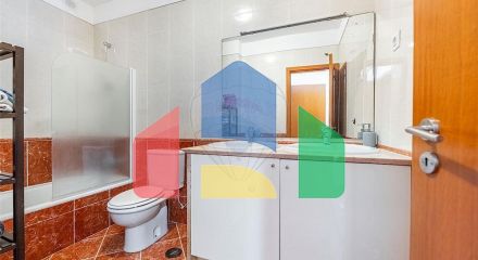 Residential - Condo/Apartment - T4 - Costa, Guimaraes - PT