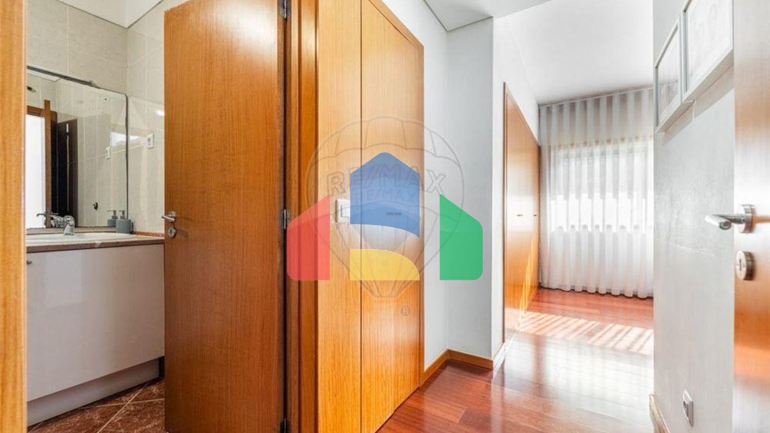 Residential - Condo/Apartment - T4 - Costa, Guimaraes - PT