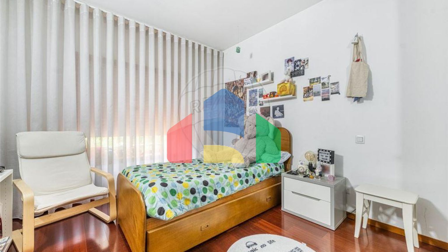 Residential - Condo/Apartment - T4 - Costa, Guimaraes - PT