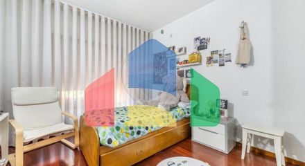 Residential - Condo/Apartment - T4 - Costa, Guimaraes - PT